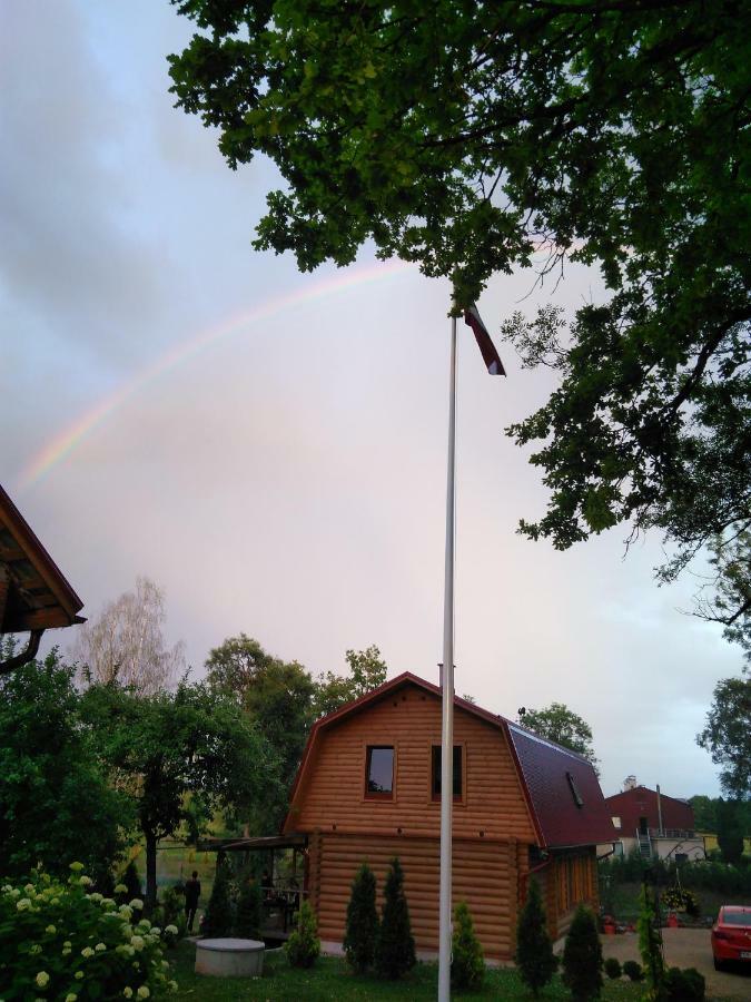 Camata Hotel Odziena Kültér fotó